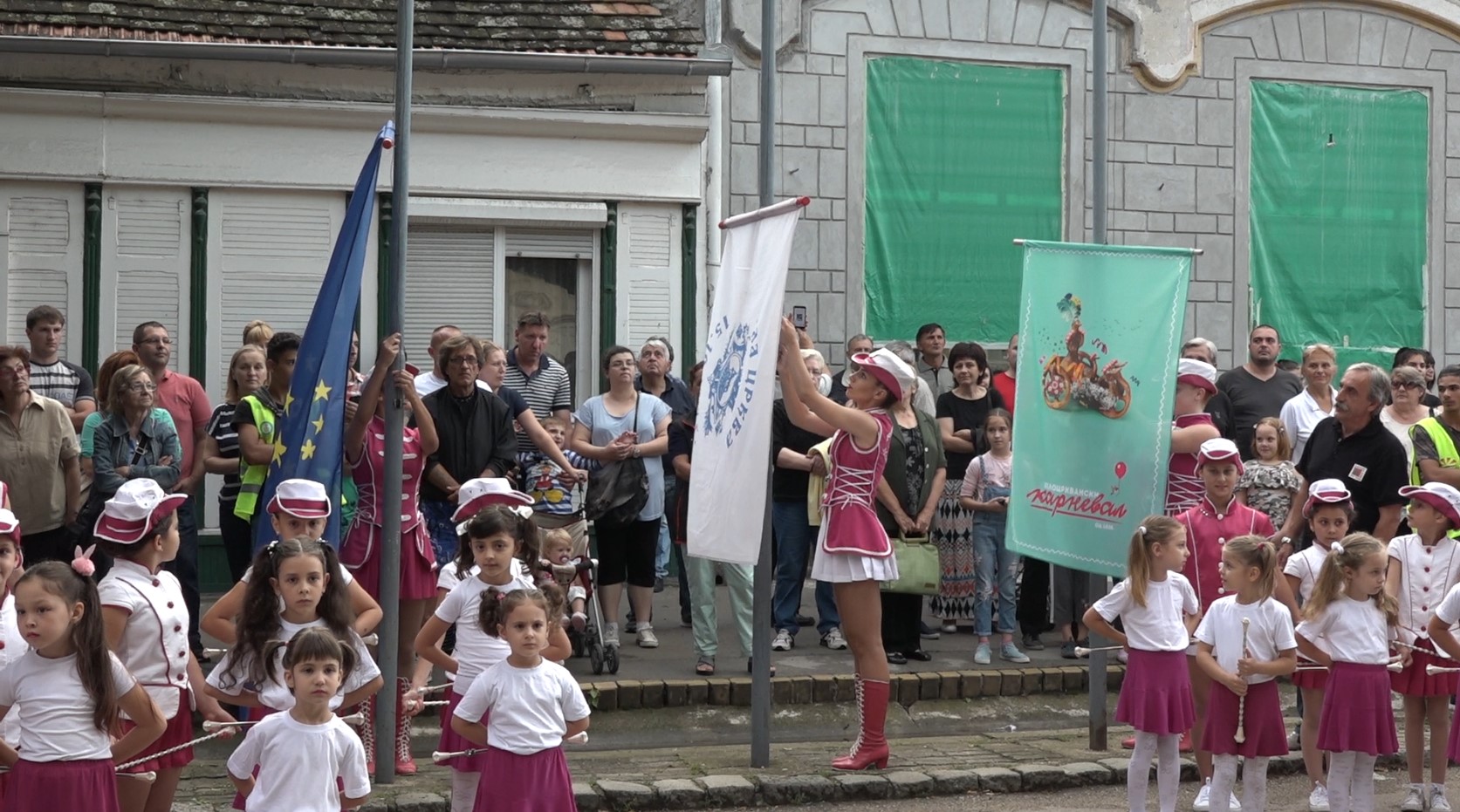 Belocrkvanski karneval podizanje zastava
